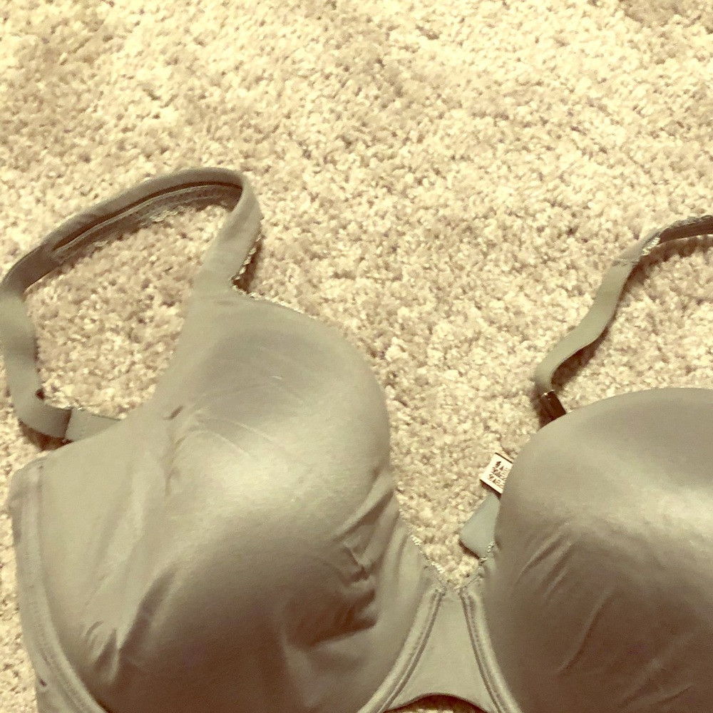 Victoria secret bra